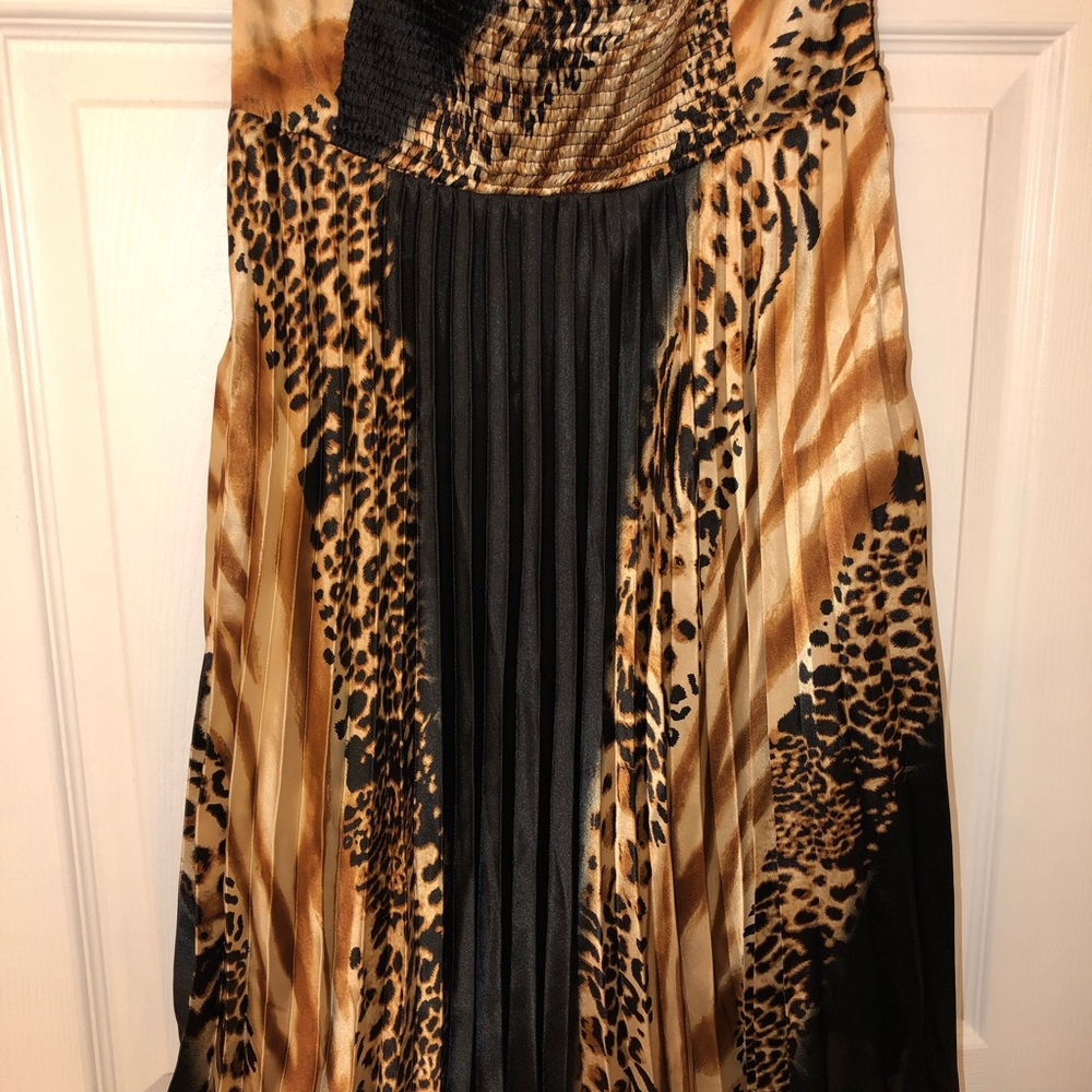 Mini Dress - Picture 3 of 4